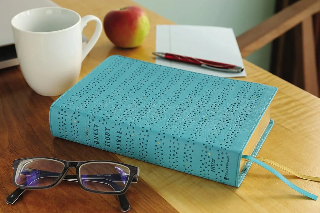 Niv, Quest Study Bible, Personal Size, Leathersoft, Teal, Thumb Indexed, Comfort Print: the Only Q and a Study Bible, (Hardcover)