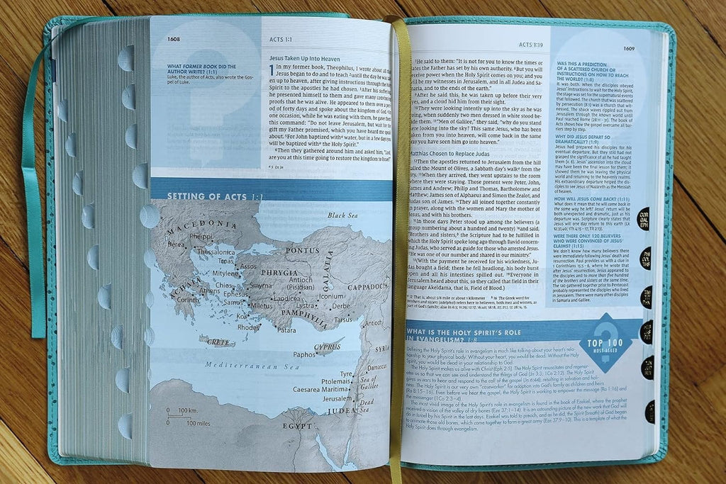 Niv, Quest Study Bible, Personal Size, Leathersoft, Teal, Thumb Indexed, Comfort Print: the Only Q and a Study Bible, (Hardcover)